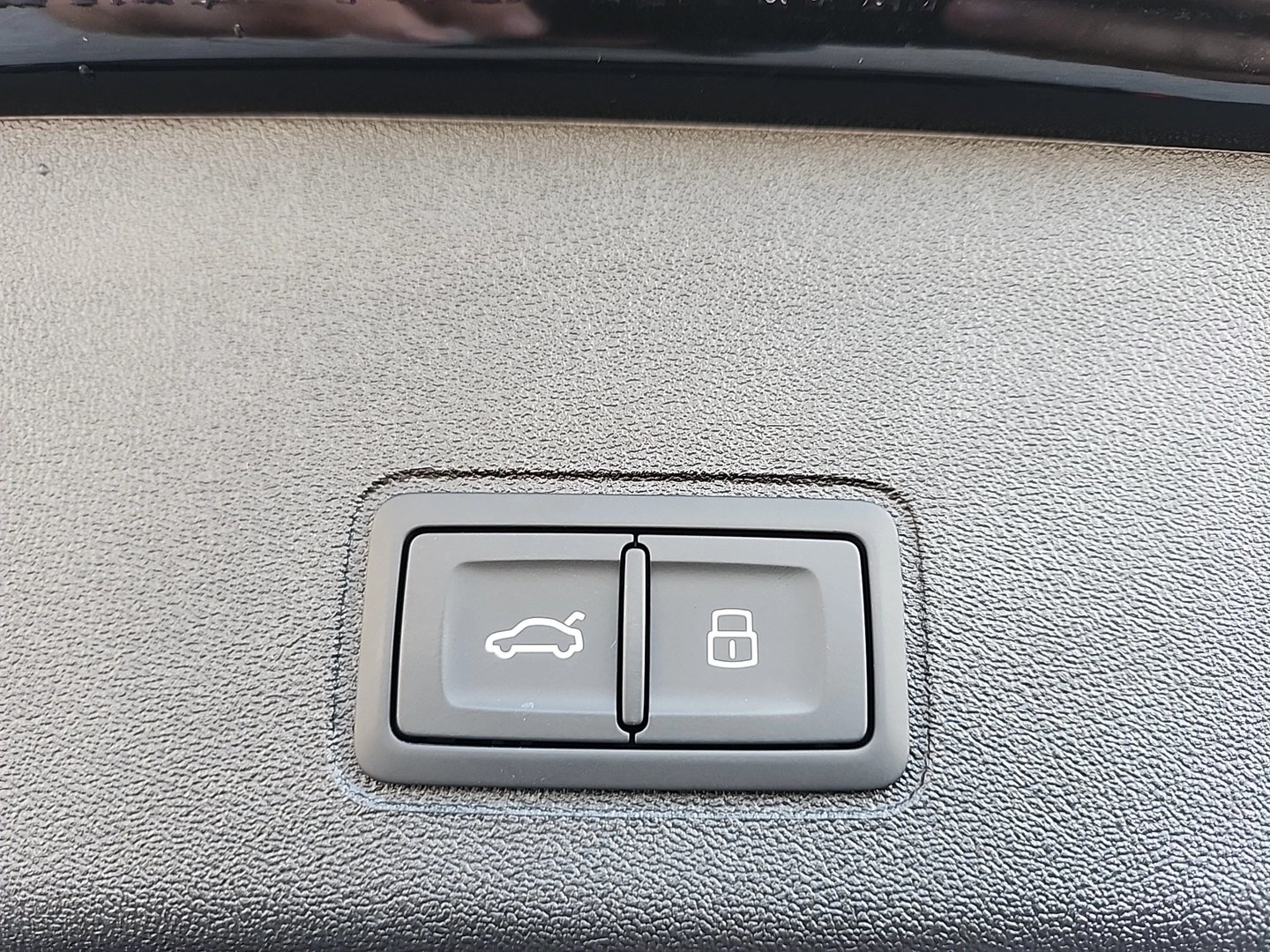 27958731